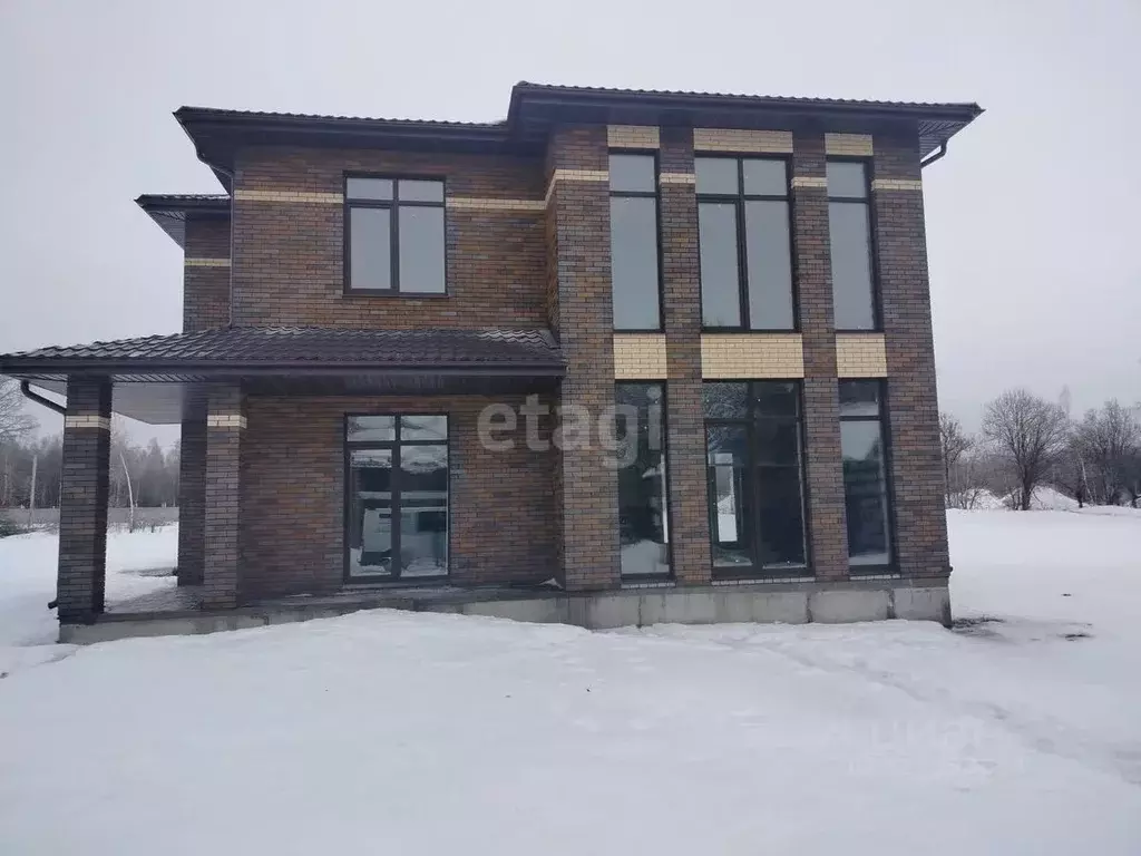 Дом в Брянская область, Брянский район, пос. Мичуринский  (120 м) - Фото 1