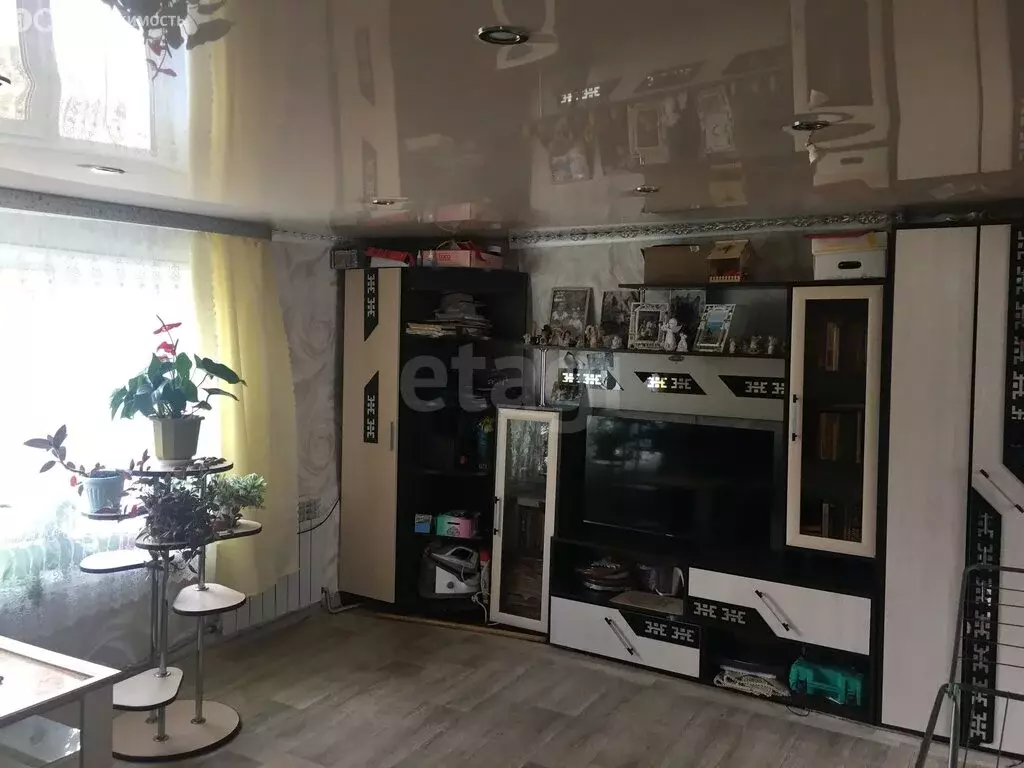 Дом в Челябинская область, Кусинский муниципальный округ, рабочий ... - Фото 1
