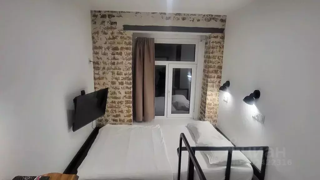 Комната Москва Севастопольский просп., 7К7 - Фото 1