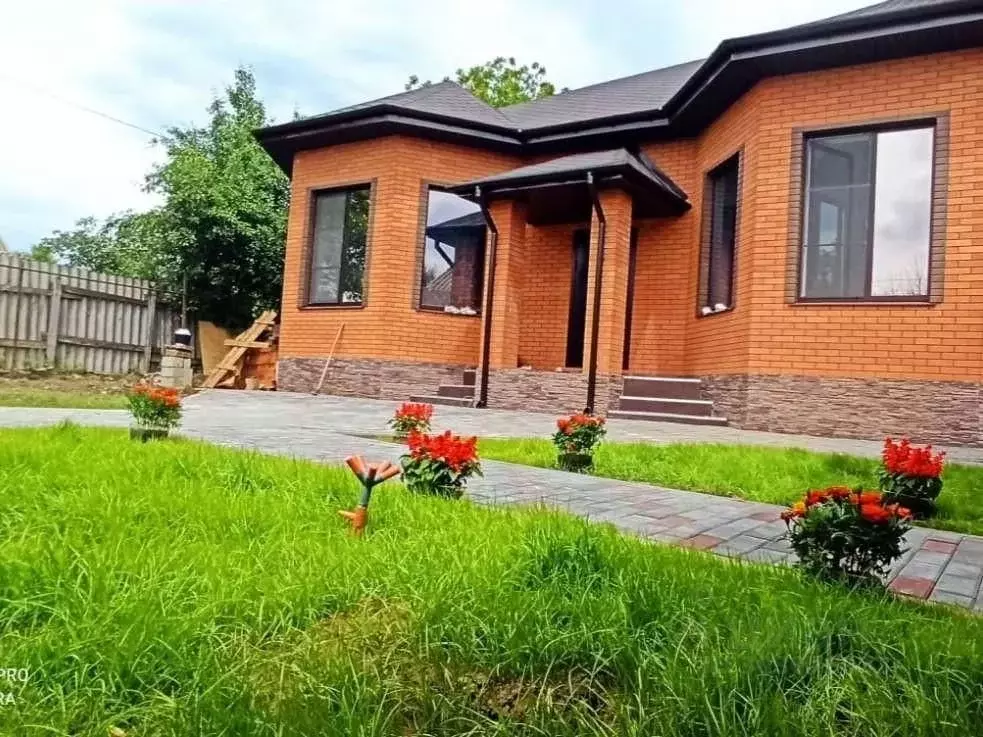 Дом в Волгоградская область, Волгоград Днепровская ул., 22 (141 м) - Фото 1