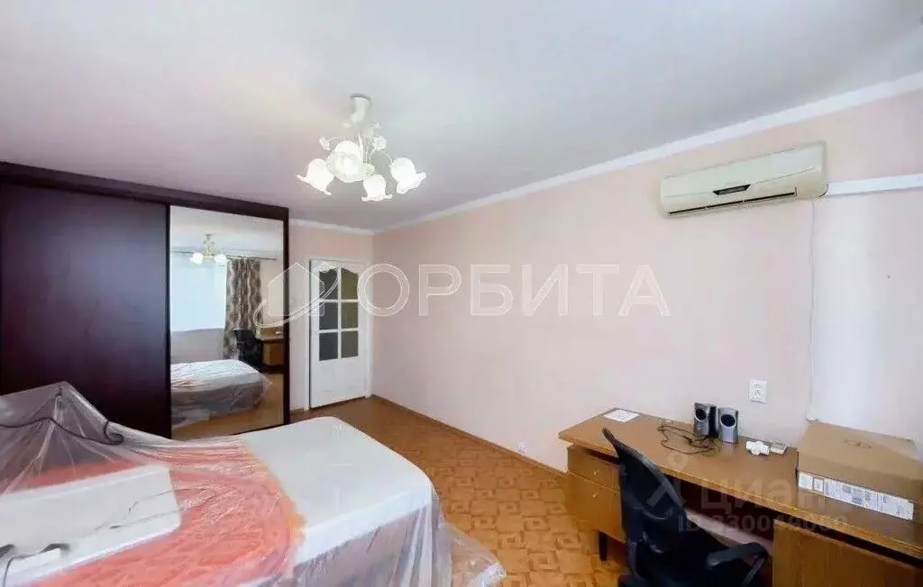 3-к кв. Тюменская область, Тюмень 6-й мкр, проезд 9 Мая, 7 (92.9 м) - Фото 2