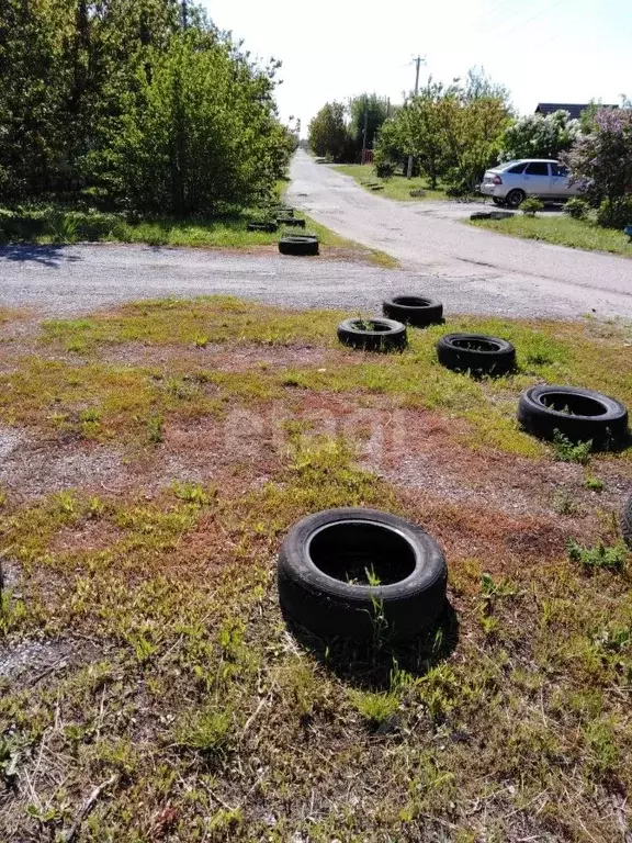 Участок в Белгородская область, Валуйки Соцгородок мкр,  (15.0 сот.) - Фото 1