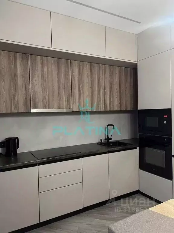 2-к кв. Татарстан, Казань ул. Мансура Хасанова, 19 (60.0 м) - Фото 0