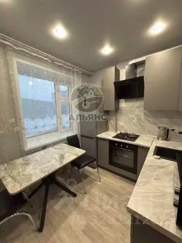 1-к кв. Ямало-Ненецкий АО, Новый Уренгой Молодежная ул., 7 (38.5 м) - Фото 1