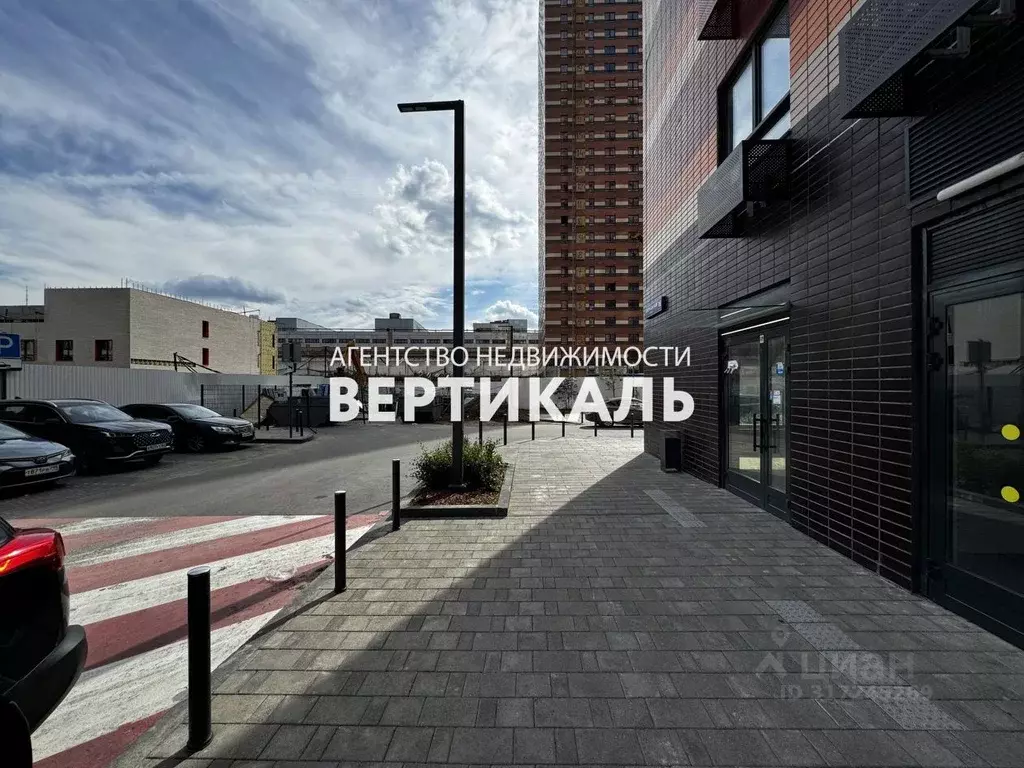 Помещение свободного назначения в Москва Сигнальный проезд, 16/1 (57 ... - Фото 0
