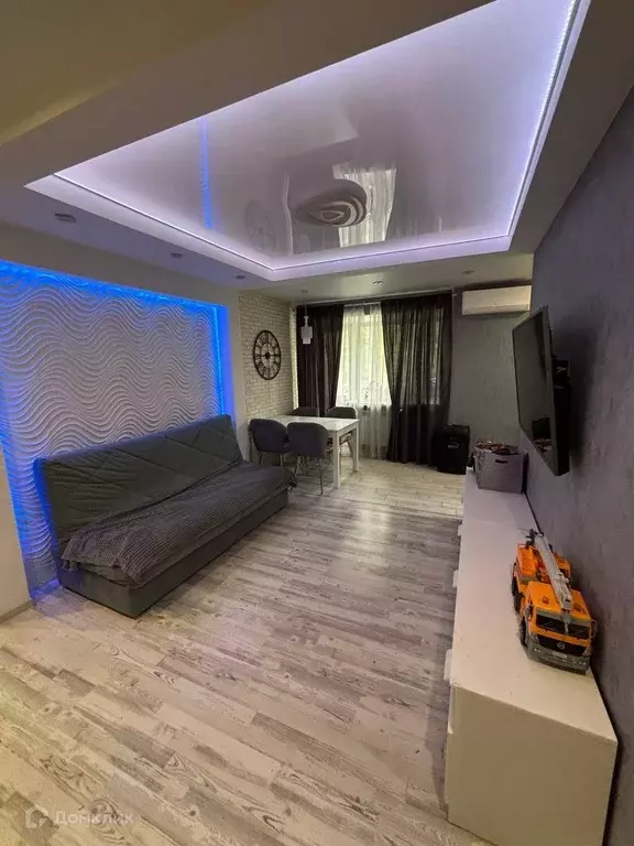 Продаётся 3-к квартира, 56 м - Фото 0