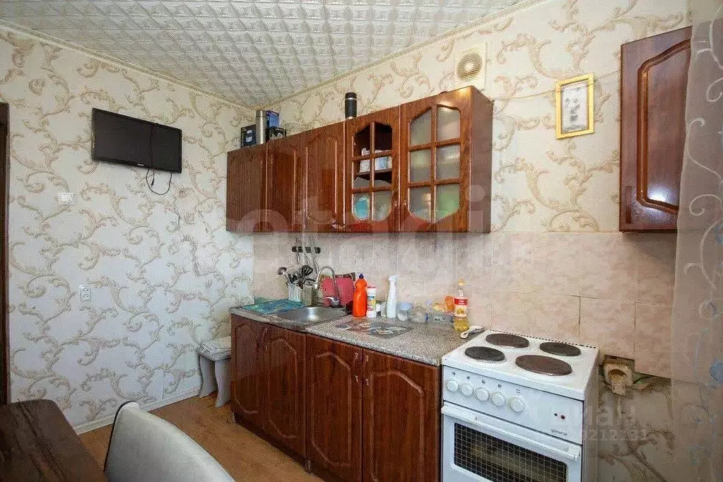 2-к кв. Тюменская область, Тюмень ул. Газовиков, 6 (47.6 м) - Фото 1