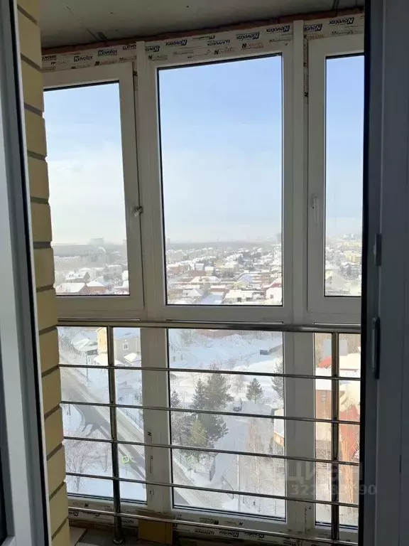 Студия Тюменская область, Тюмень Микрорайон мыс, ул. Судоремонтная, ... - Фото 2