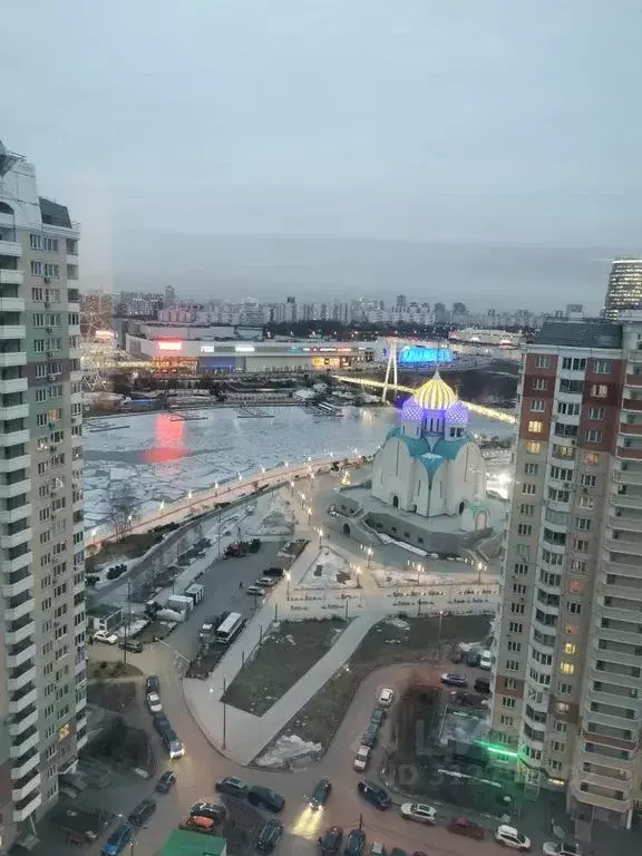 2-к кв. Московская область, Красногорск бул. Красногорский, 36 (110.0 ... - Фото 0