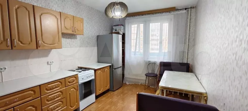 2-к. квартира, 60 м, 14/17 эт. - Фото 0