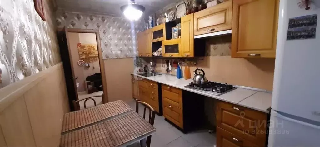 4-к кв. Свердловская область, Екатеринбург ул. Бисертская, 6В (82.0 м) - Фото 1