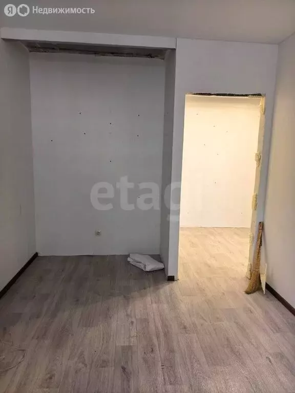 1-комнатная квартира: Тюмень, улица Тимофея Чаркова, 79к3 (34.6 м) - Фото 2