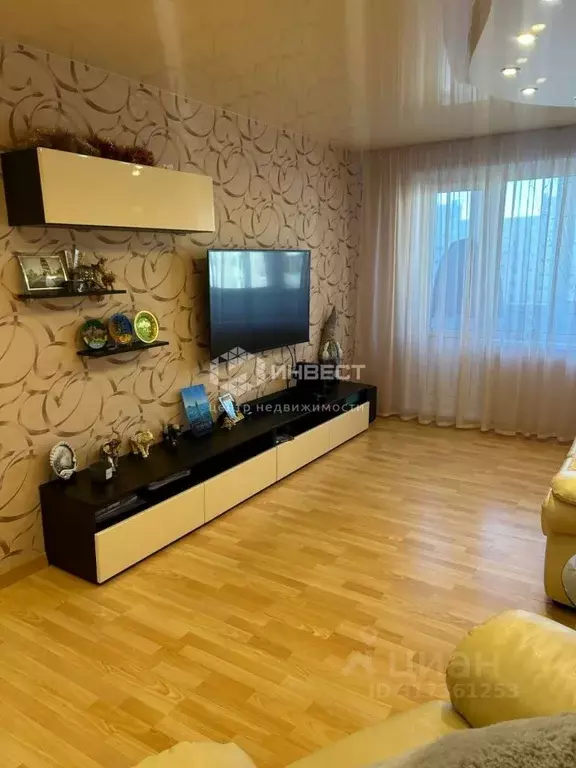 3-к кв. Мурманская область, Мурманск ул. Капитана Орликовой, 53 (61.7 ... - Фото 0