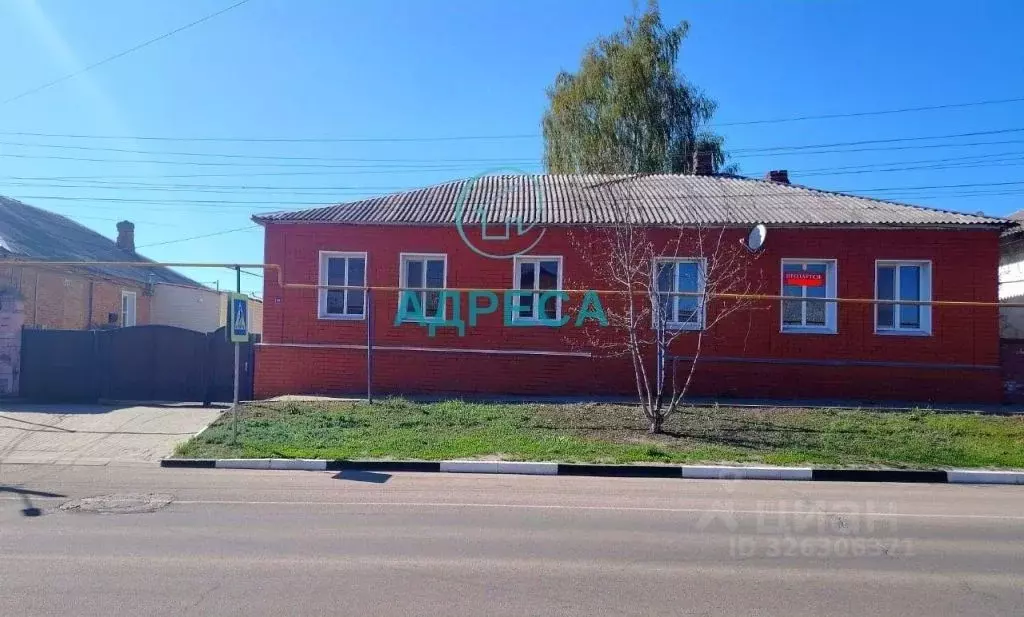 3-к кв. Белгородская область, Новый Оскол 1 Мая ул., 20 (80.0 м) - Фото 1