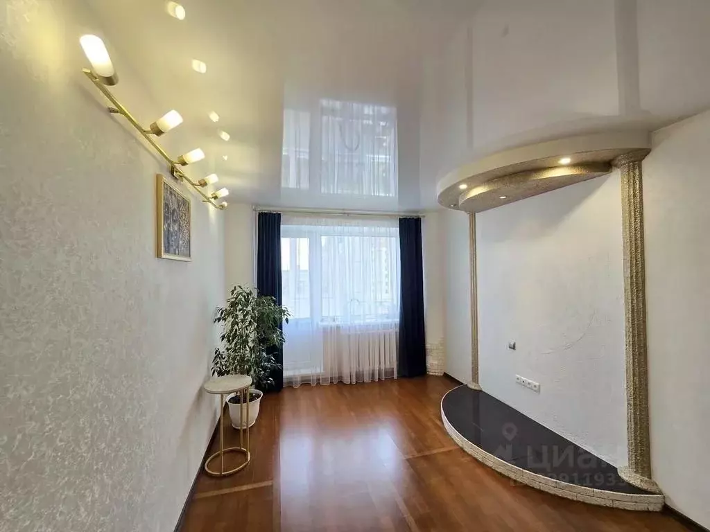 3-к кв. Башкортостан, Уфа Российская ул., 163А (67.9 м) - Фото 2