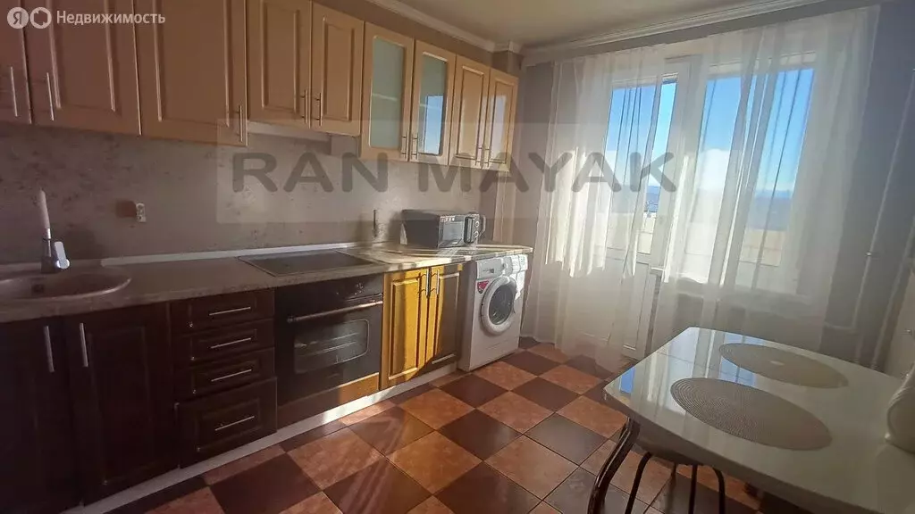 1-комнатная квартира: Майкоп, улица Чкалова, 65 (39.5 м) - Фото 1