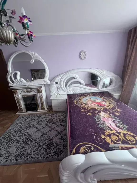 10 и более-к. квартира, 45 м, 10/12 эт. - Фото 1