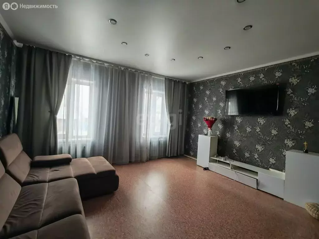 3-комнатная квартира: Абакан, Минусинская улица, 130 (71.7 м) - Фото 1