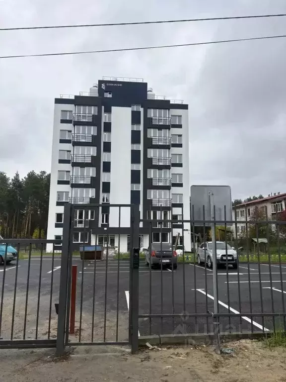 Студия Ханты-Мансийский АО, Сургутский район, Барсово пгт ул. Сосновый ... - Фото 1