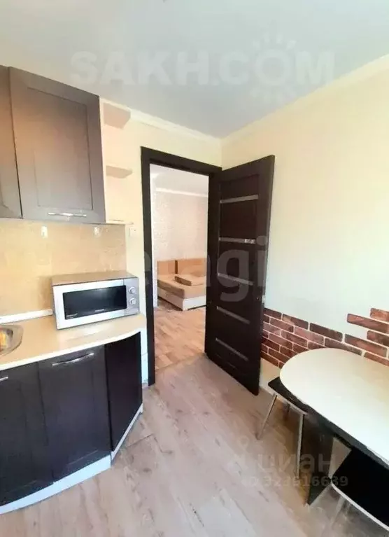 2-к кв. Сахалинская область, Холмск Советская ул., 79 (43.5 м) - Фото 1