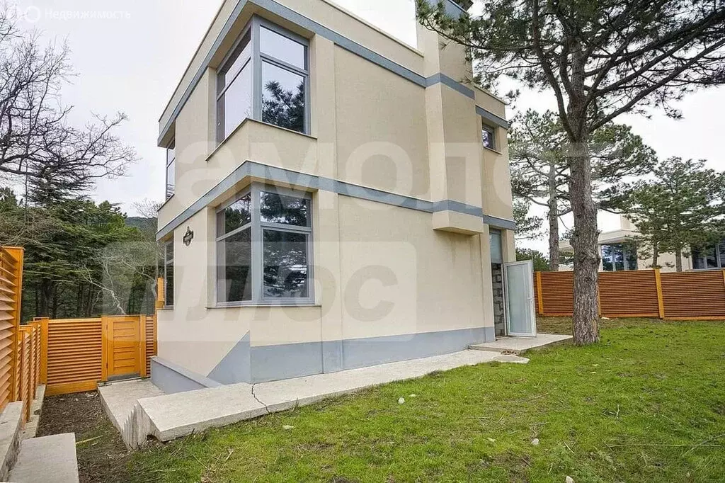 Дом в Гаспра, улица Горького, 86 (147.5 м) - Фото 1