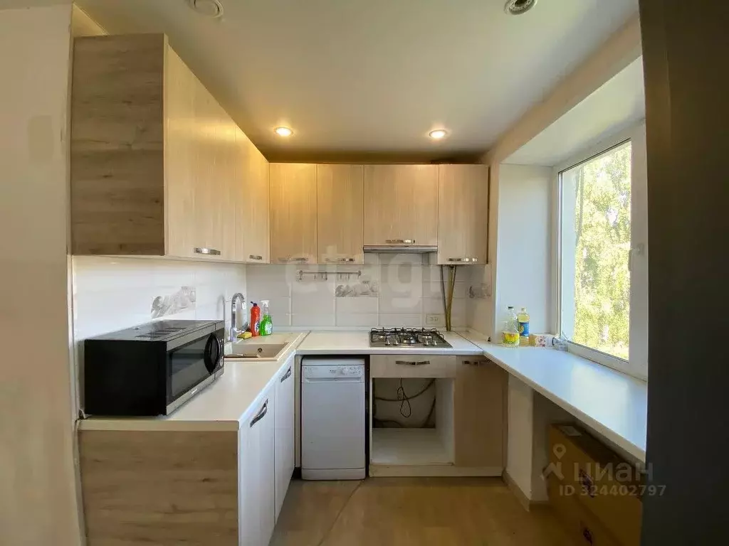 3-к кв. Пензенская область, Пенза ул. Калинина, 86 (61.3 м) - Фото 1