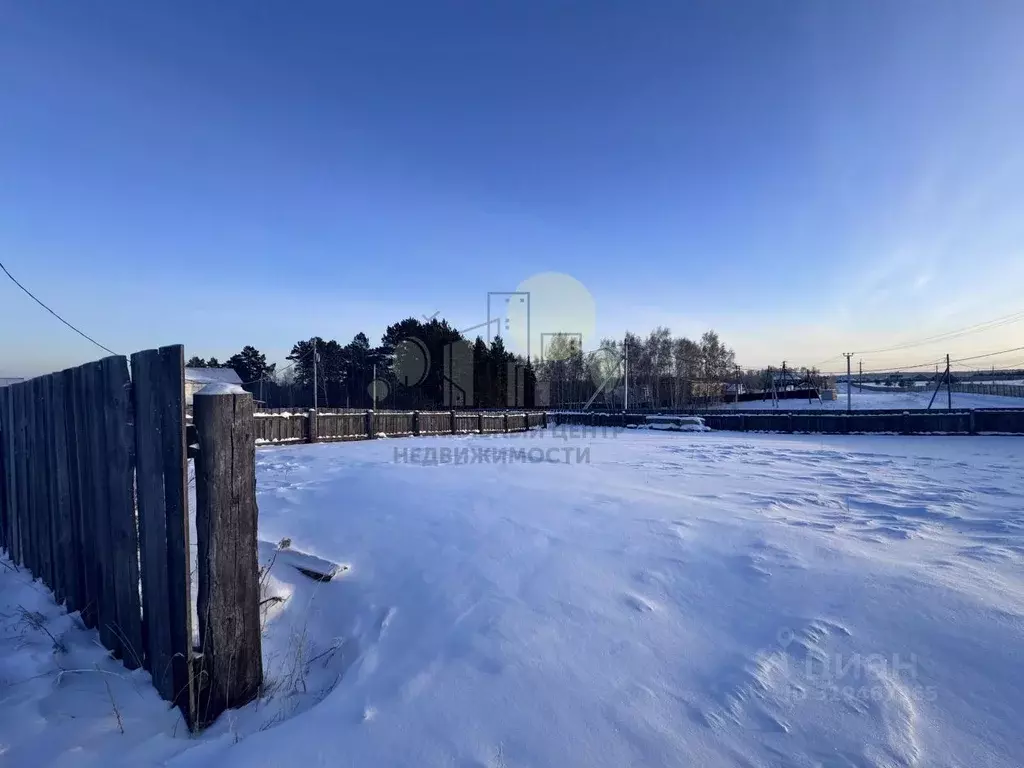 Участок в Иркутская область, Иркутский муниципальный округ, д. Карлук ... - Фото 1