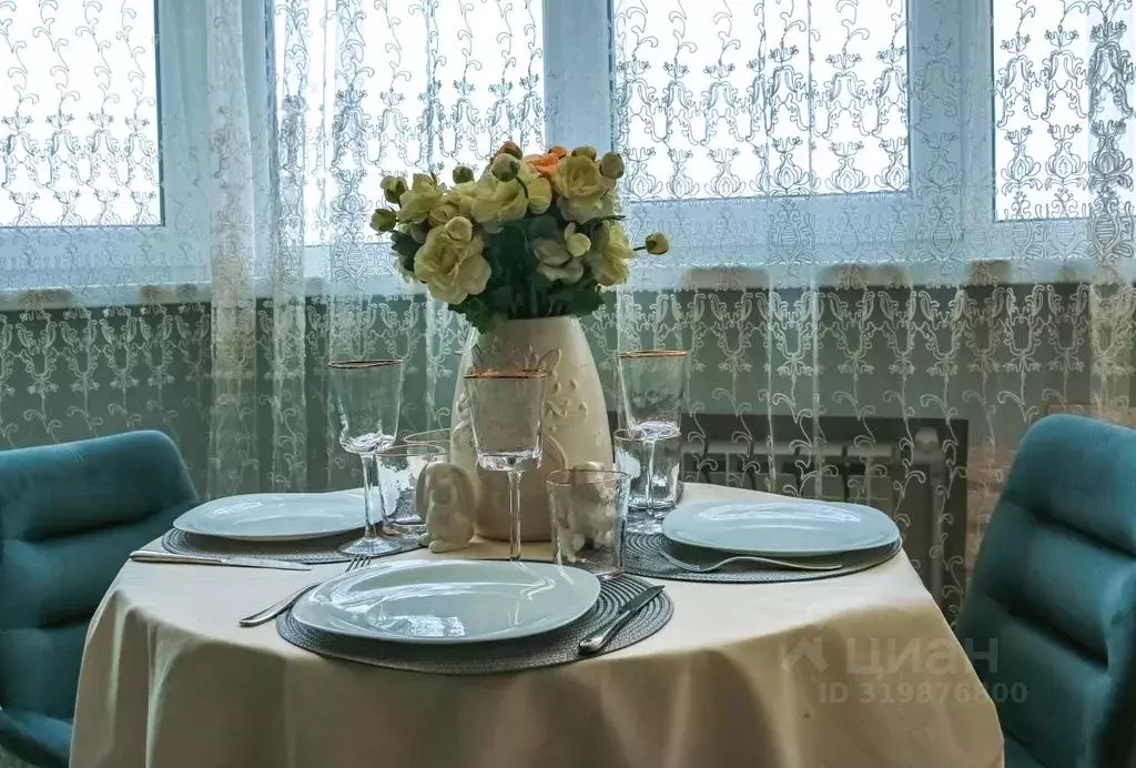 2-к кв. Астраханская область, Астрахань Нововосточная ул., 19 (60.0 м) - Фото 0