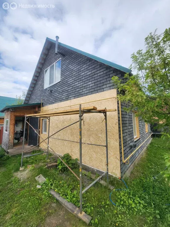 Дом в село Лесниково, СНТ Гренада, 3-я Гренадовская улица, 85 (90 м) - Фото 1
