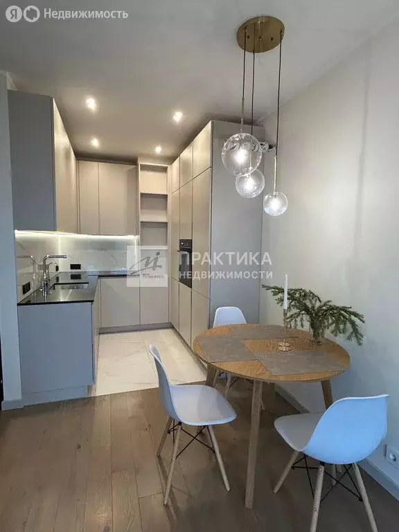 2-комнатная квартира: Москва, улица Маршала Катукова, 25к1 (50 м) - Фото 0