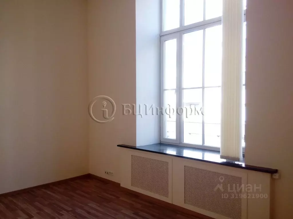 Офис в Санкт-Петербург ул. Радищева, 39В (80 м) - Фото 0
