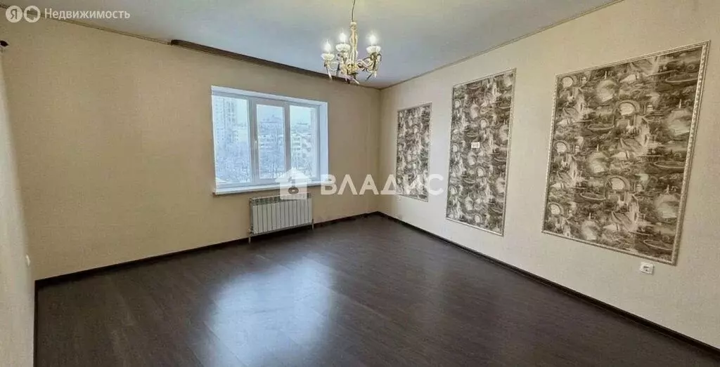 3-комнатная квартира: Белгород, улица Губкина, 17И (83 м) - Фото 1