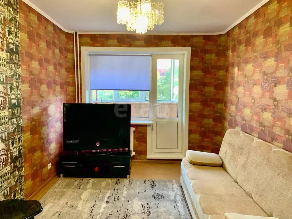 2-к кв. Сахалинская область, Южно-Сахалинск 3-й мкр, ул. Красная (50.7 ... - Фото 1