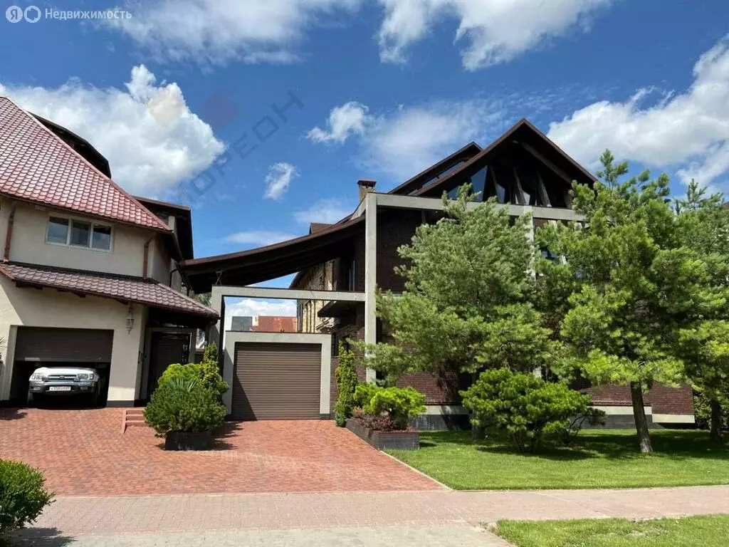 Дом в Ленинградская, Крестьянская улица, 163В6 (871.1 м) - Фото 1