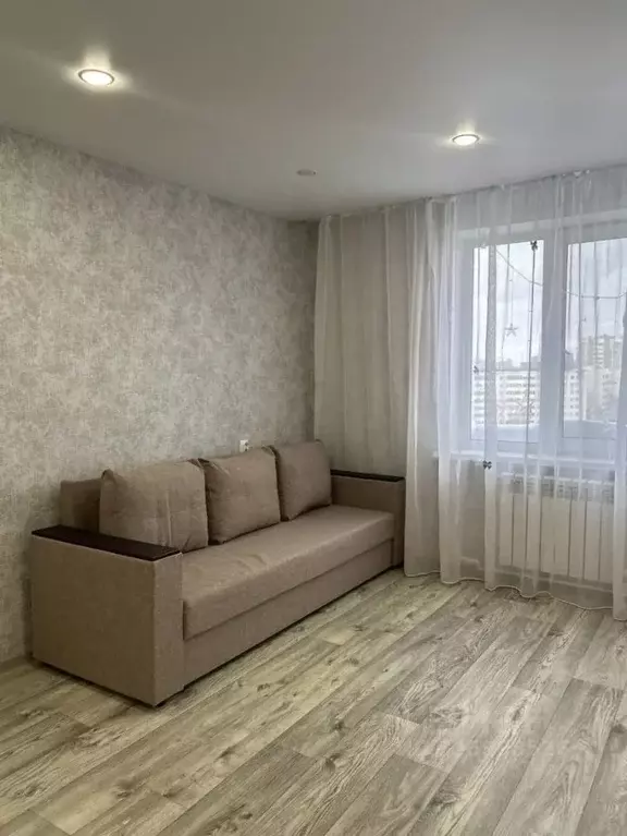 1-к кв. Татарстан, Казань просп. Победы, 72 (36.0 м) - Фото 1