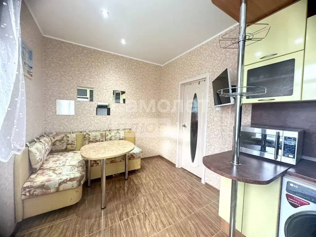 1-к кв. Брянская область, Брянск ул. Дуки, 37 (45.3 м) - Фото 2