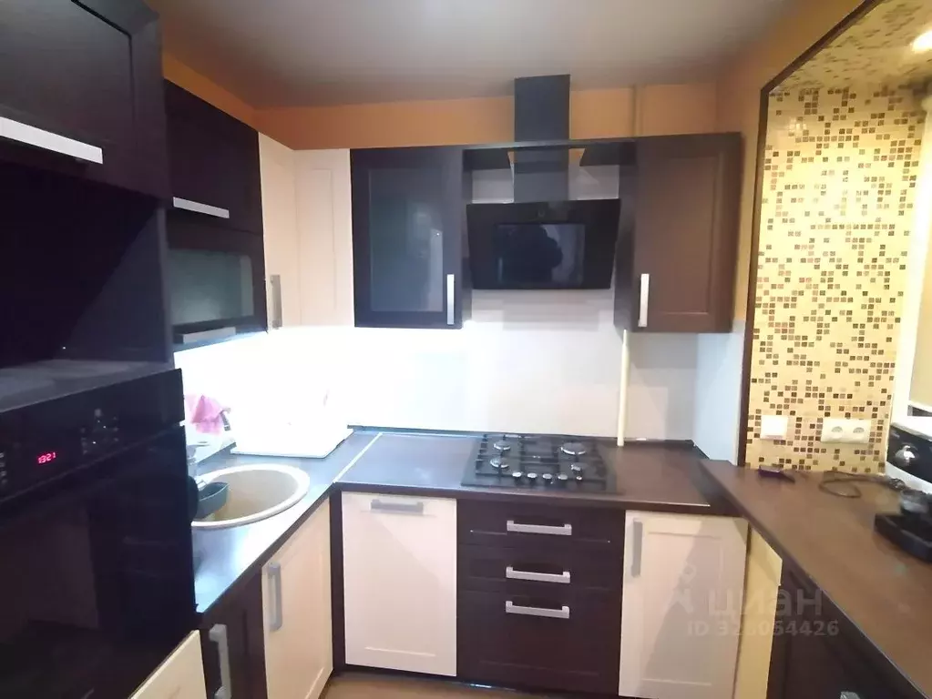 3-к кв. Мурманская область, Мурманск Гвардейская ул., 13 (62.6 м) - Фото 1