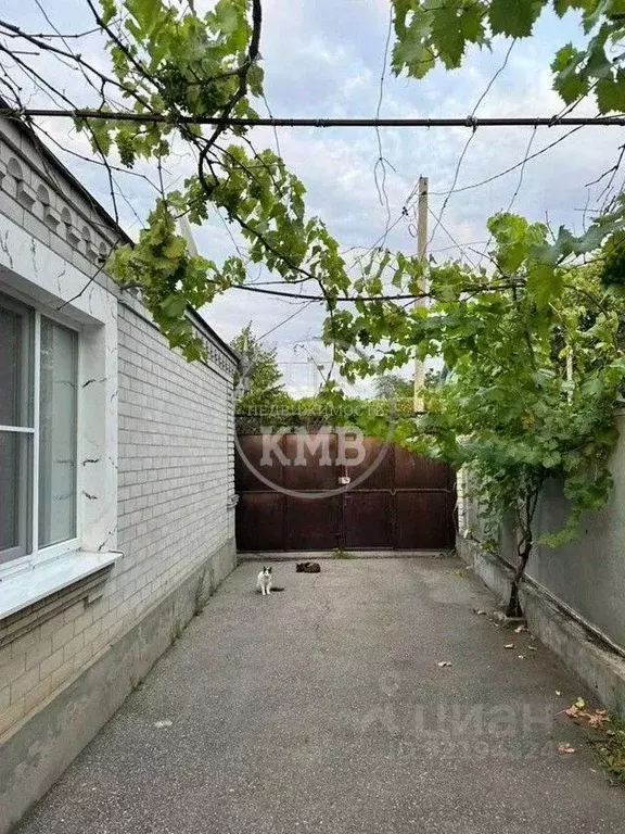 Дом в Ставропольский край, Минеральные Воды ул. Розы Люксембург, 42 ... - Фото 1