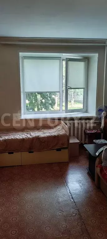 Доля в 8-к. квартире, 22,5 м, 2/5 эт. - Фото 0