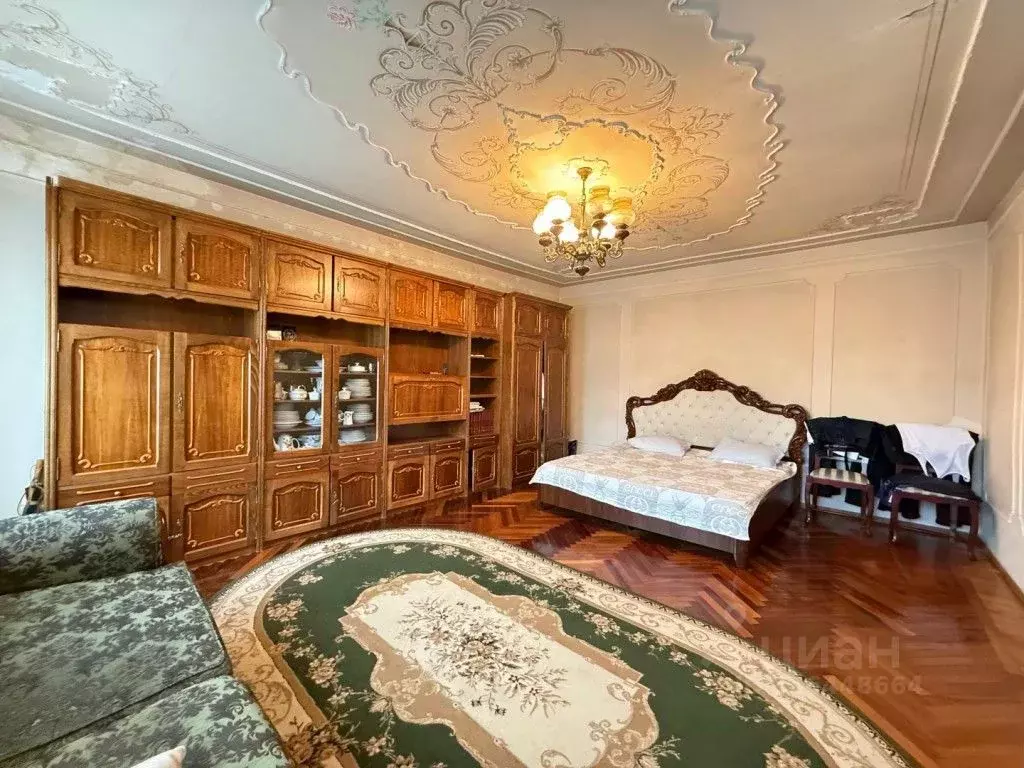 Дом в Кабардино-Балкария, Нальчик ул. Карашаева, 74 (240 м) - Фото 1