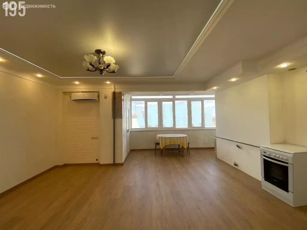 3-комнатная квартира: Феодосия, Симферопольское шоссе, 42А (93.8 м) - Фото 2