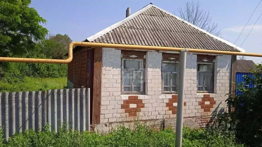 Дом в Белгородская область, Чернянский район, Ездоченское с/пос, с. ... - Фото 0
