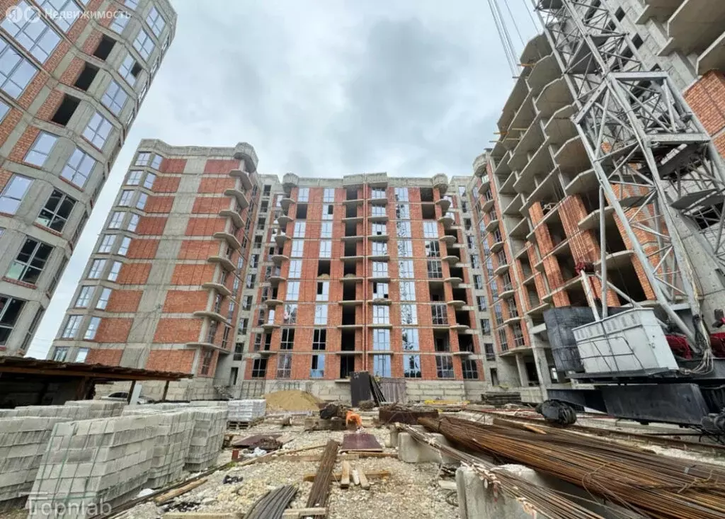 2-комнатная квартира: Нальчик, улица Хужокова, 13 (77 м) - Фото 1