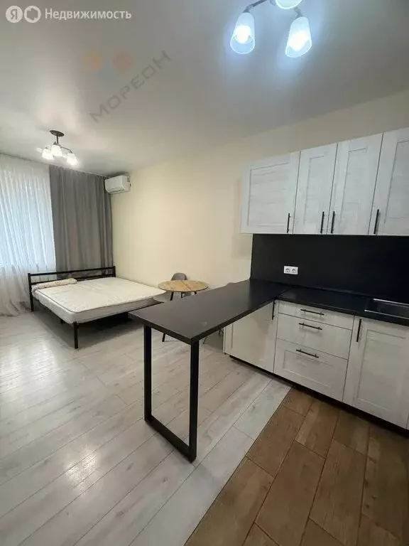 Квартира-студия: Краснодар, улица им. Героя Яцкова И.В., 1/10 (29.3 м) - Фото 1