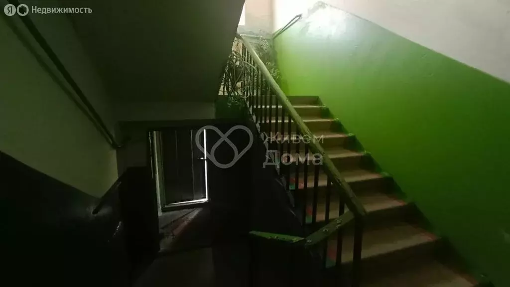 3-комнатная квартира: Ленинск, улица Ленина, 27 (68 м) - Фото 0