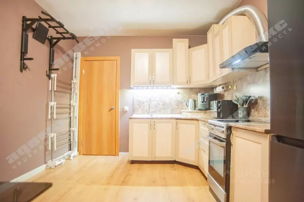 1-к кв. Санкт-Петербург, Санкт-Петербург, Колпино Павловская ул., 63 ... - Фото 1