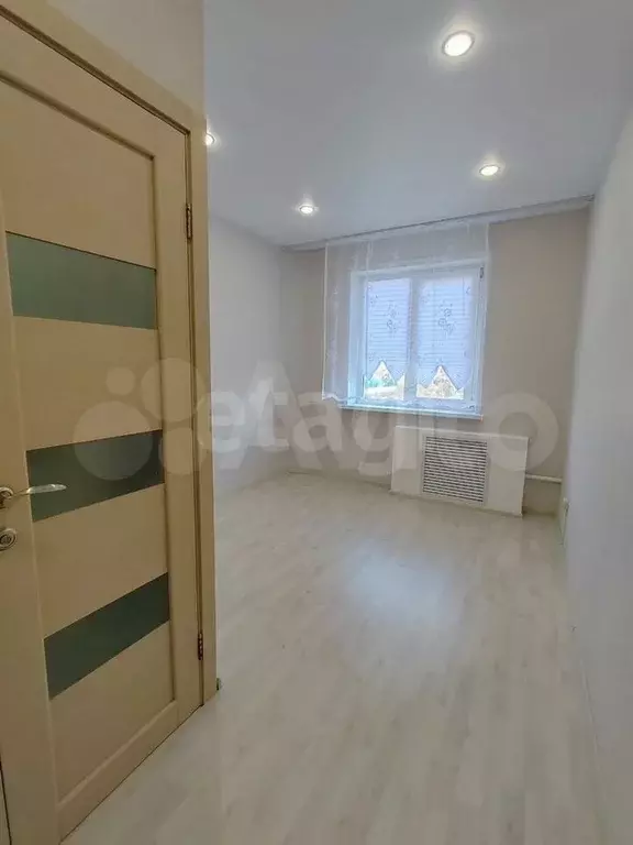 Комната 12 м в 1-к., 9/9 эт. - Фото 0