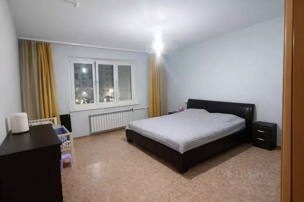 3-к кв. Омская область, Омск бул. Архитекторов, 13/3 (89.3 м) - Фото 1