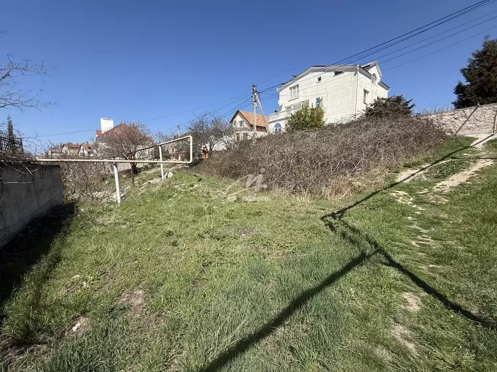 Участок в Севастополь ул. Коралловая (6.0 сот.) - Фото 1