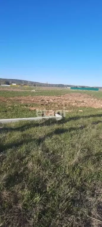 Участок в Свердловская область, Первоуральск муниципальный округ, д. ... - Фото 0